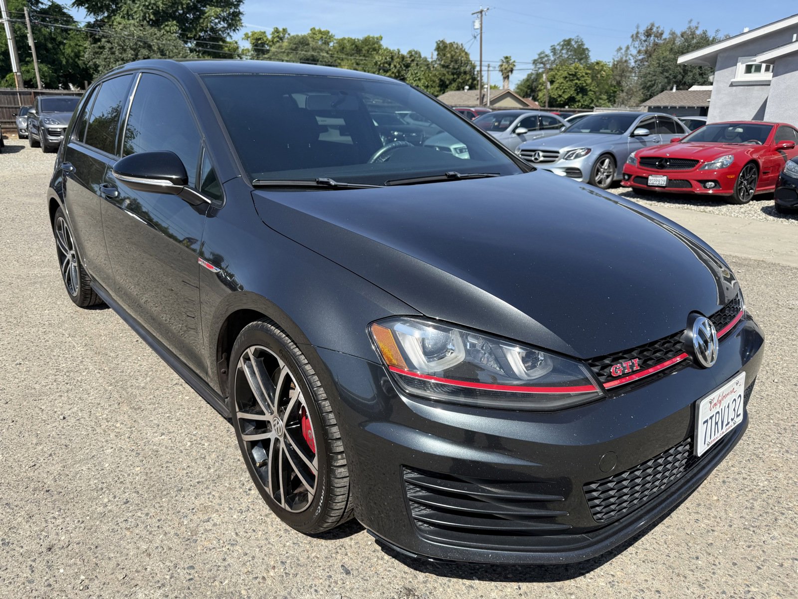 Used 2017 Volkswagen GTI Autobahn FWD image 3
