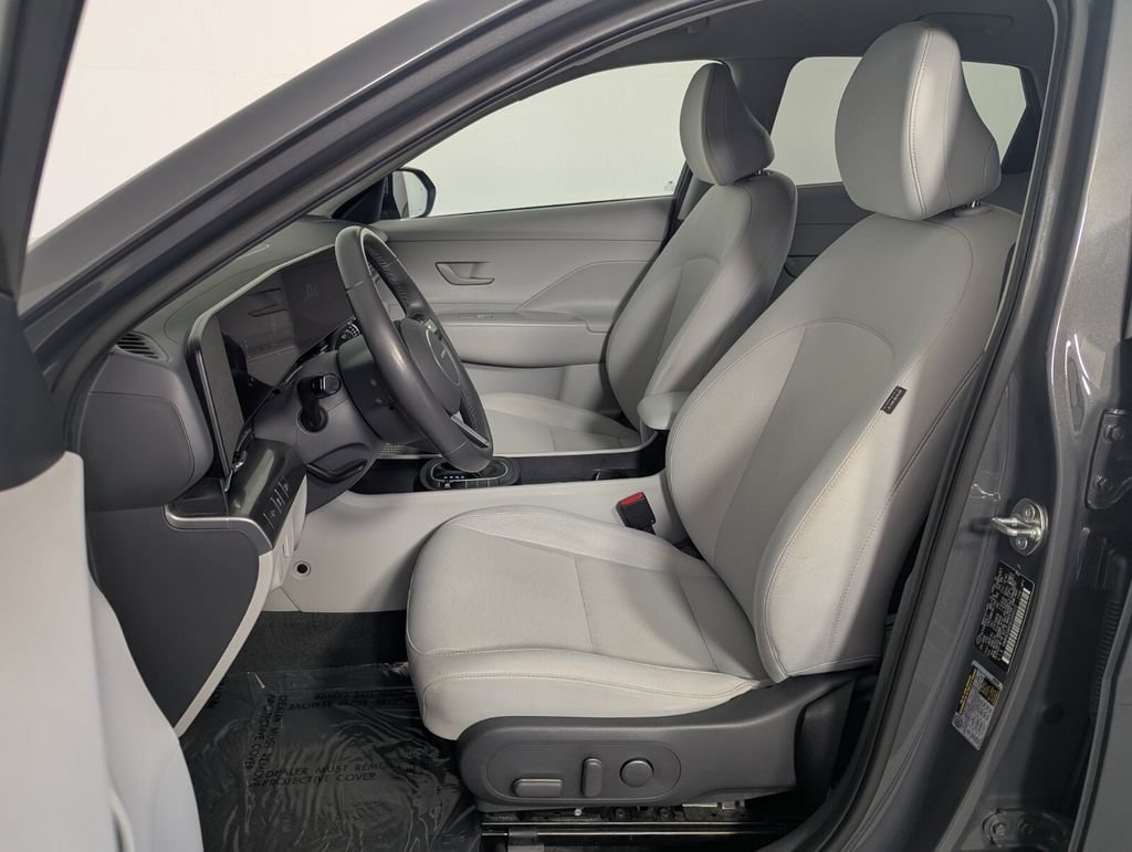 Certified 2025 Hyundai Kona SEL FWD image 13