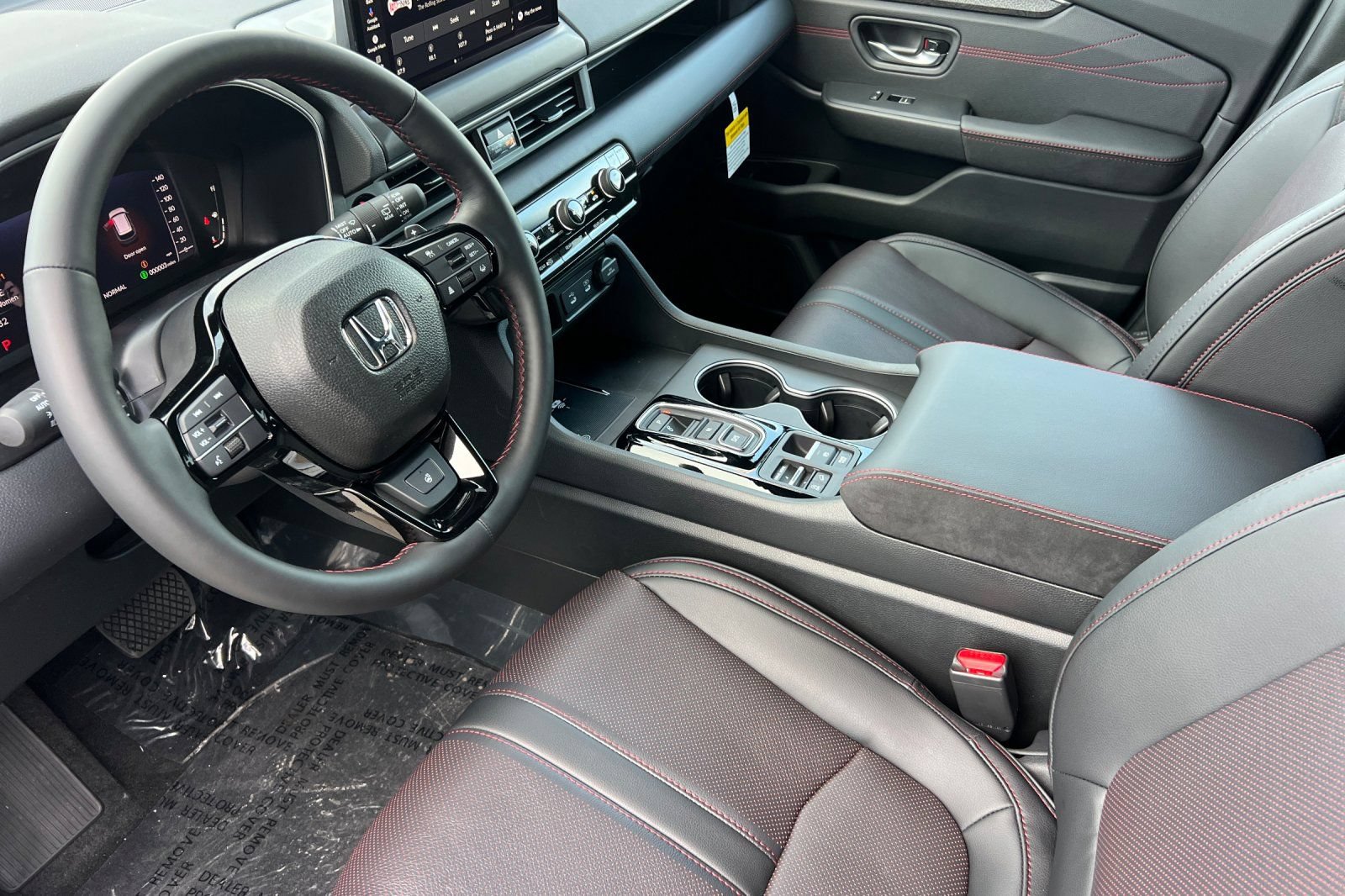 New 2026 Honda Pilot Black Edition image 10