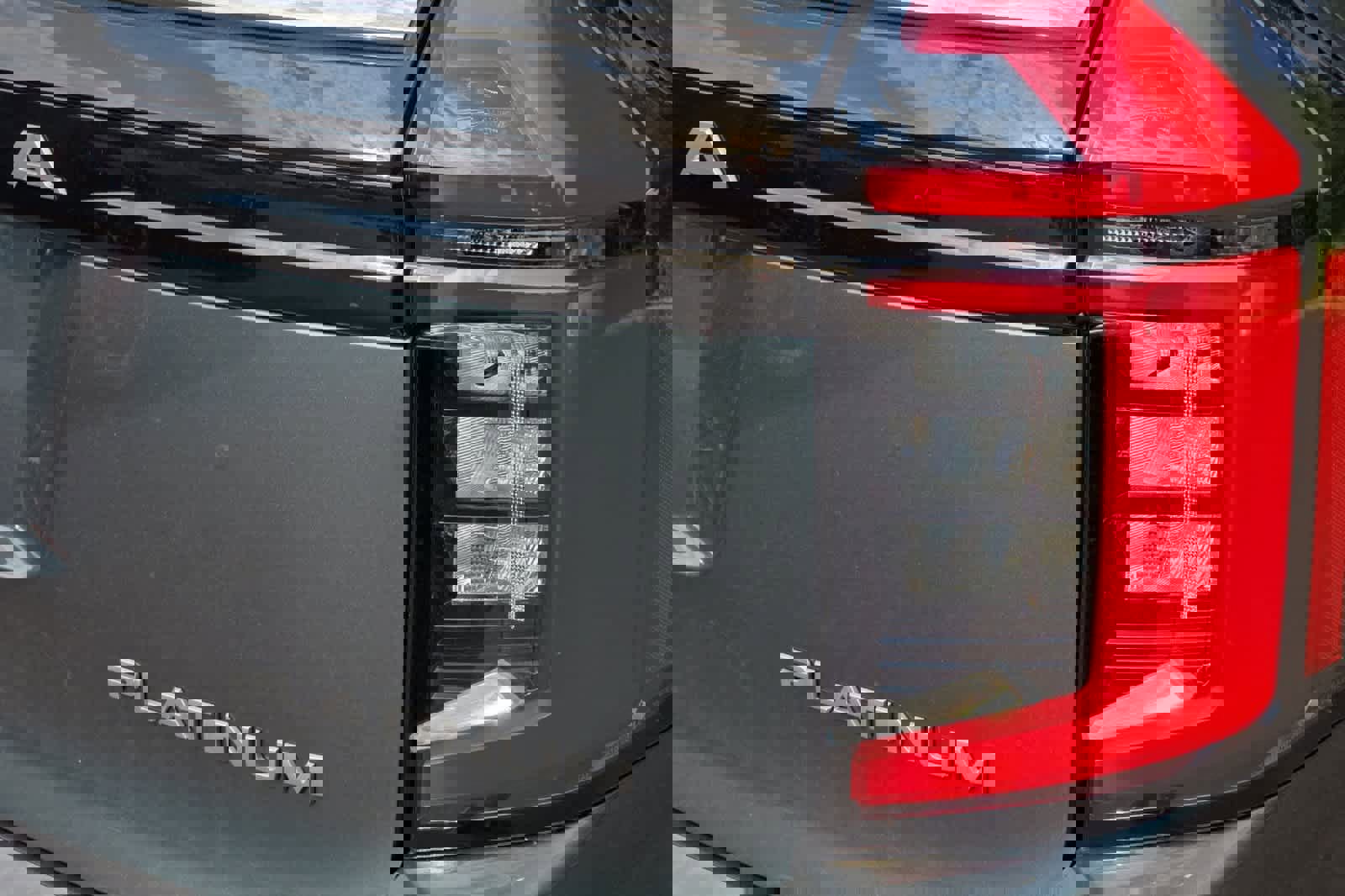 New 2025 Nissan Armada Platinum w/ Convenience Package image 28