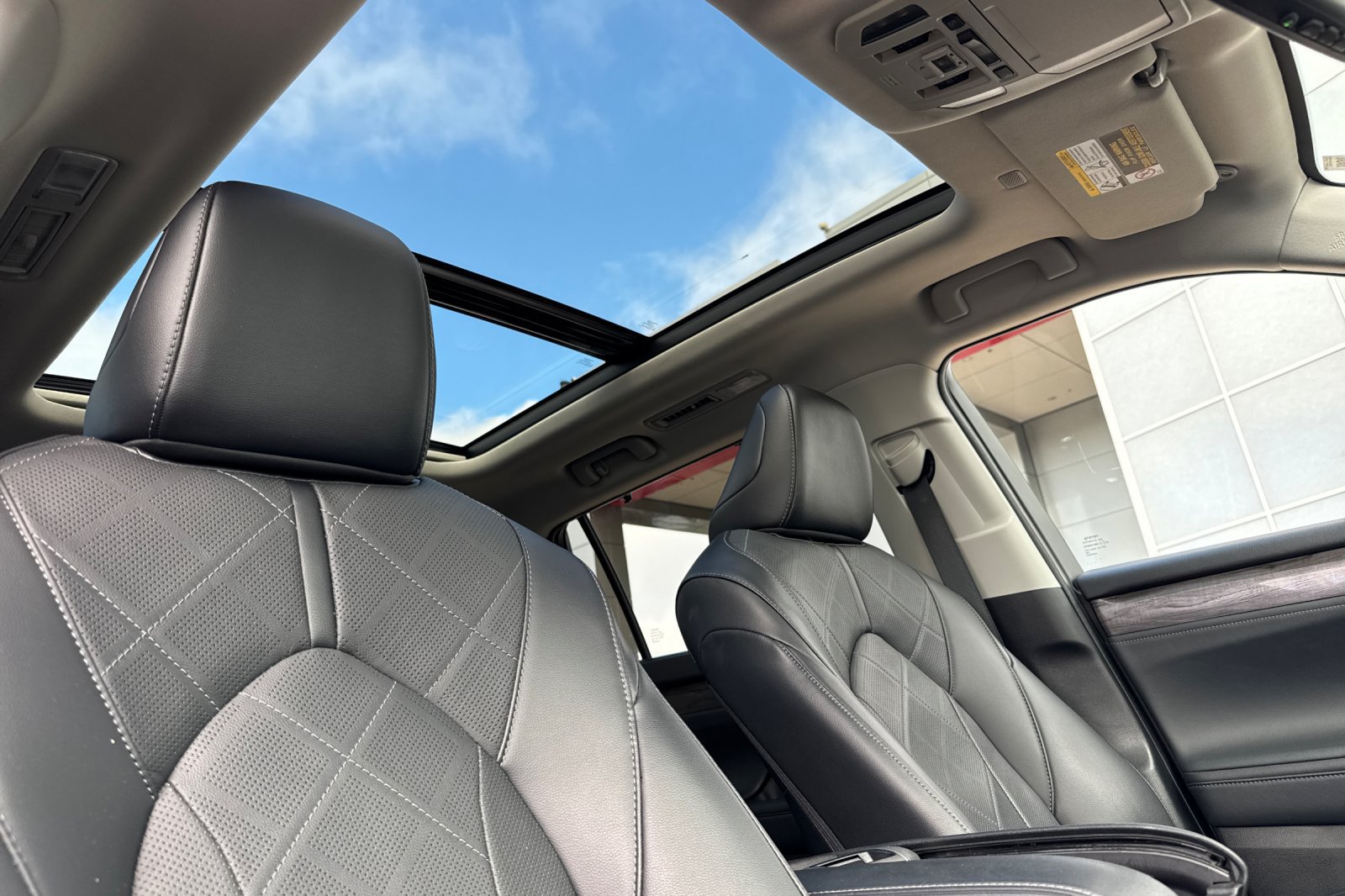 Certified 2022 Toyota Highlander Platinum AWD/4WD image 20