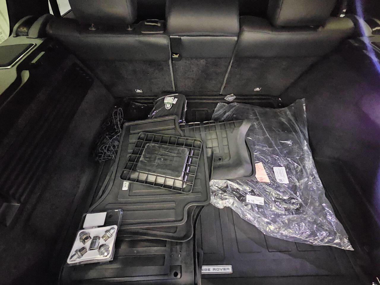 Used 2021 Land Rover Range Rover P525 Westminster Edition image 37