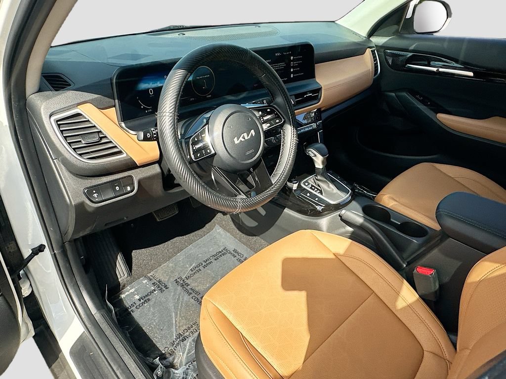 Certified 2024 Kia Seltos EX AWD/4WD image 9