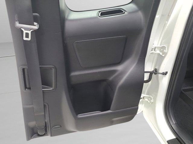 Used 2016 Toyota Tacoma SR RWD image 16