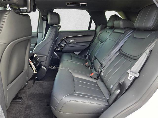 New 2026 Land Rover Range Rover Sport Dynamic SE image 16