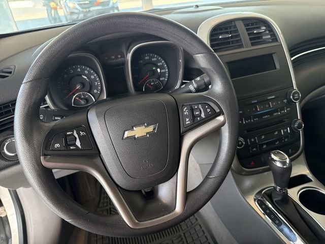 Used 2014 Chevrolet Malibu LS FWD image 17