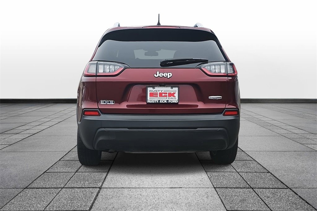 Used 2019 Jeep Cherokee Latitude w/ Cold Weather Group image 6