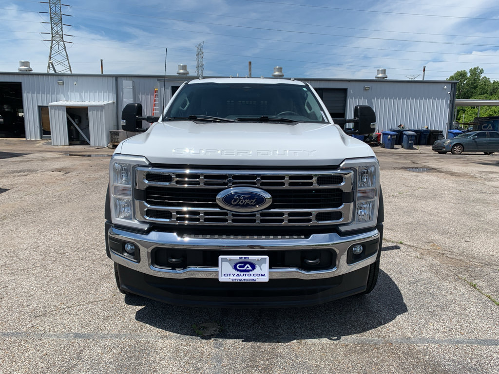 Used 2023 Ford F550 4x4 Crew Cab Super Duty image 6