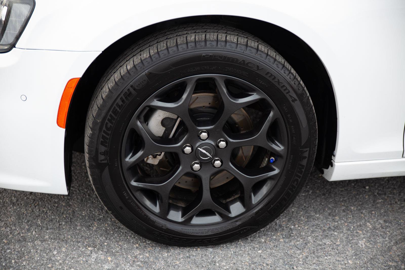 Used 2023 Chrysler 300 Touring L image 19