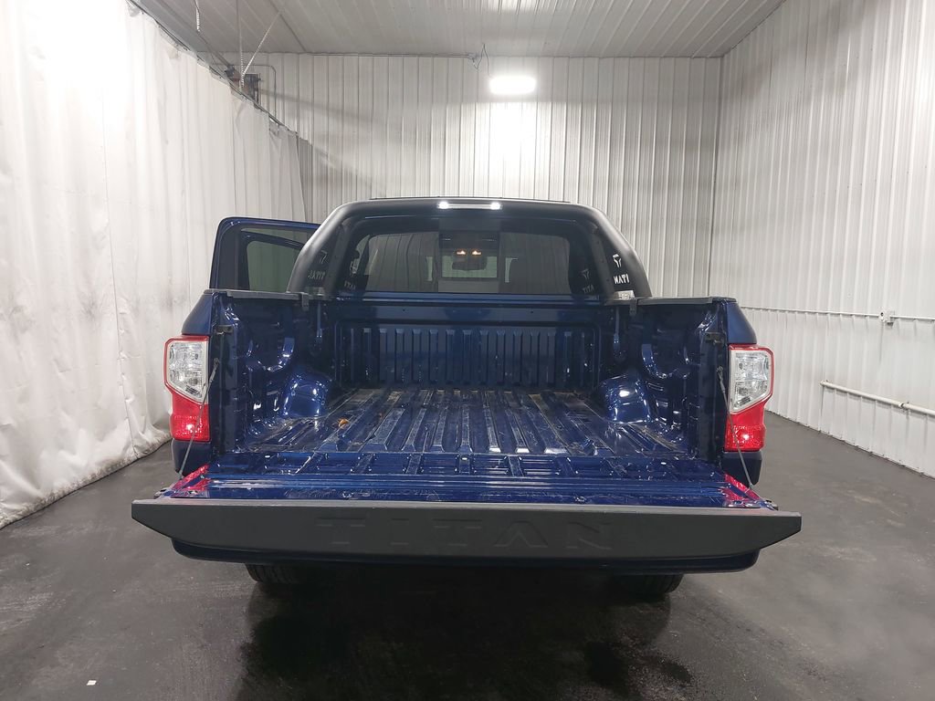 Certified 2024 Nissan Titan SV w/ SV Convenience Package image 12