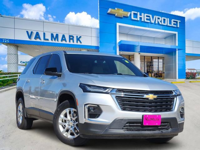 Used 2022 Chevrolet Traverse LS