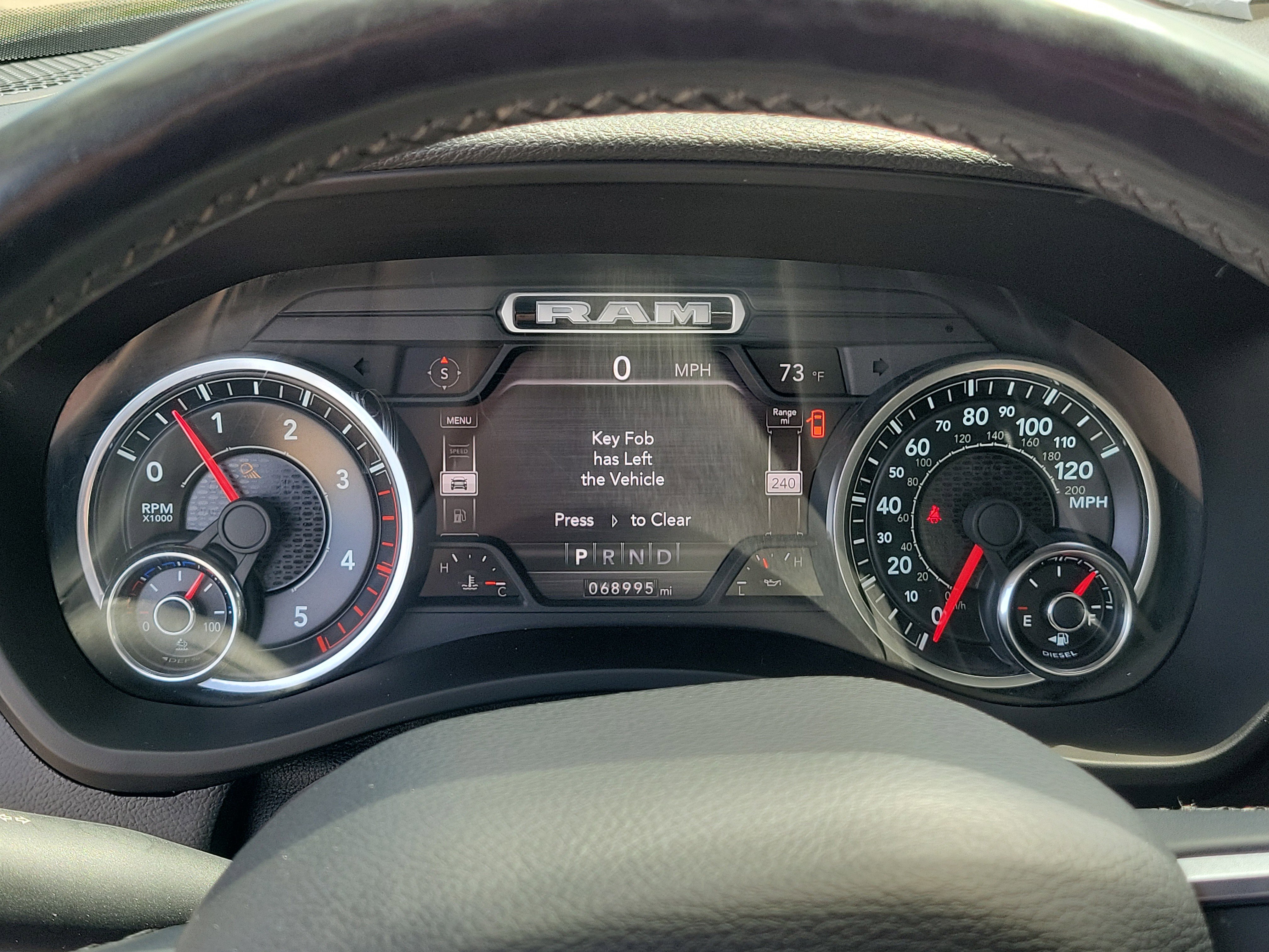 Used 2019 RAM 2500 Laramie w/ Black Appearance Package AWD/4WD image 24