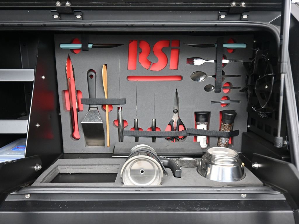 Used 2018 Ford F150 Raptor w/ Equipment Group 802A Luxury image 62