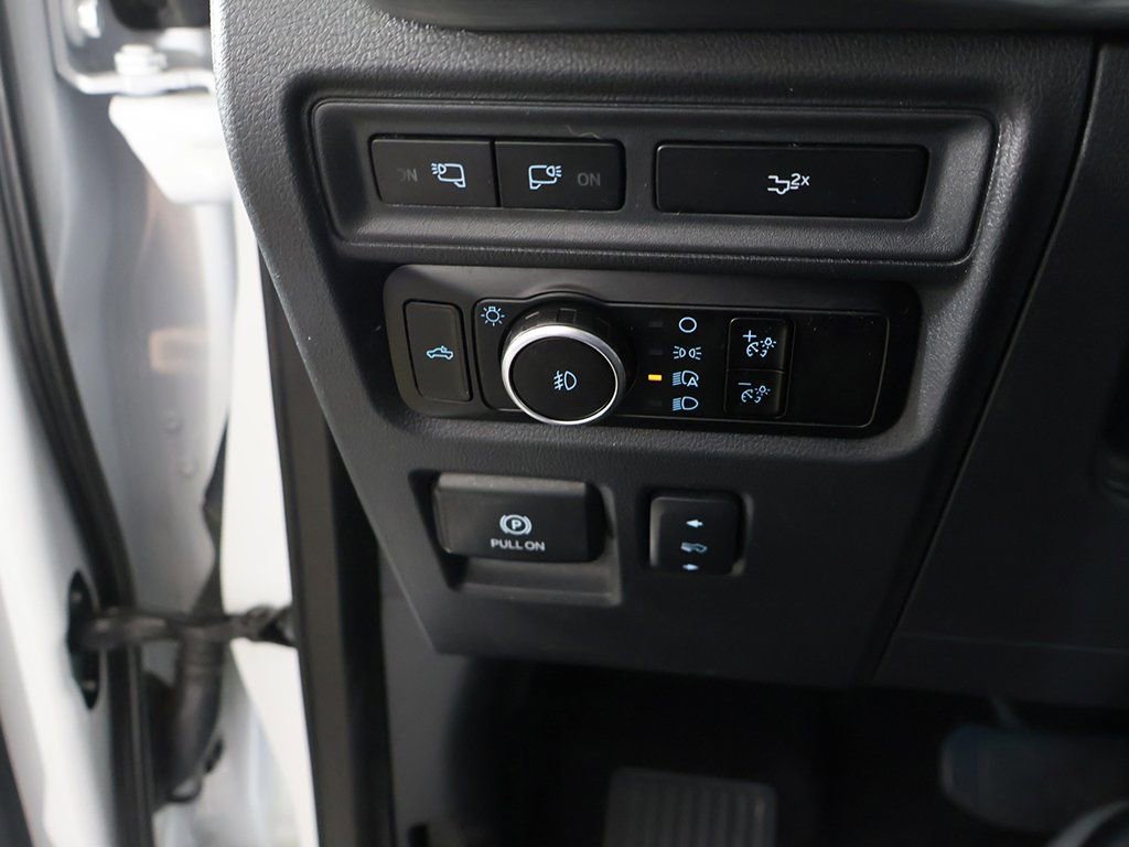 Used 2023 Ford F150 Lariat image 36