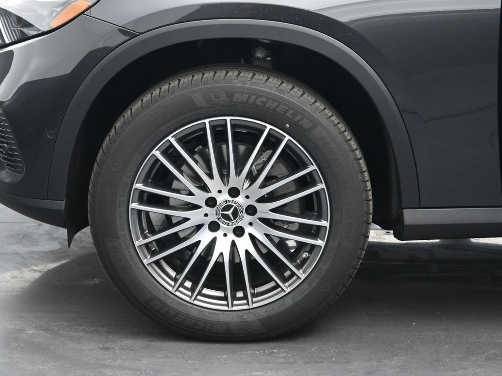 New 2026 Mercedes-Benz GLC 300 4MATIC image 29