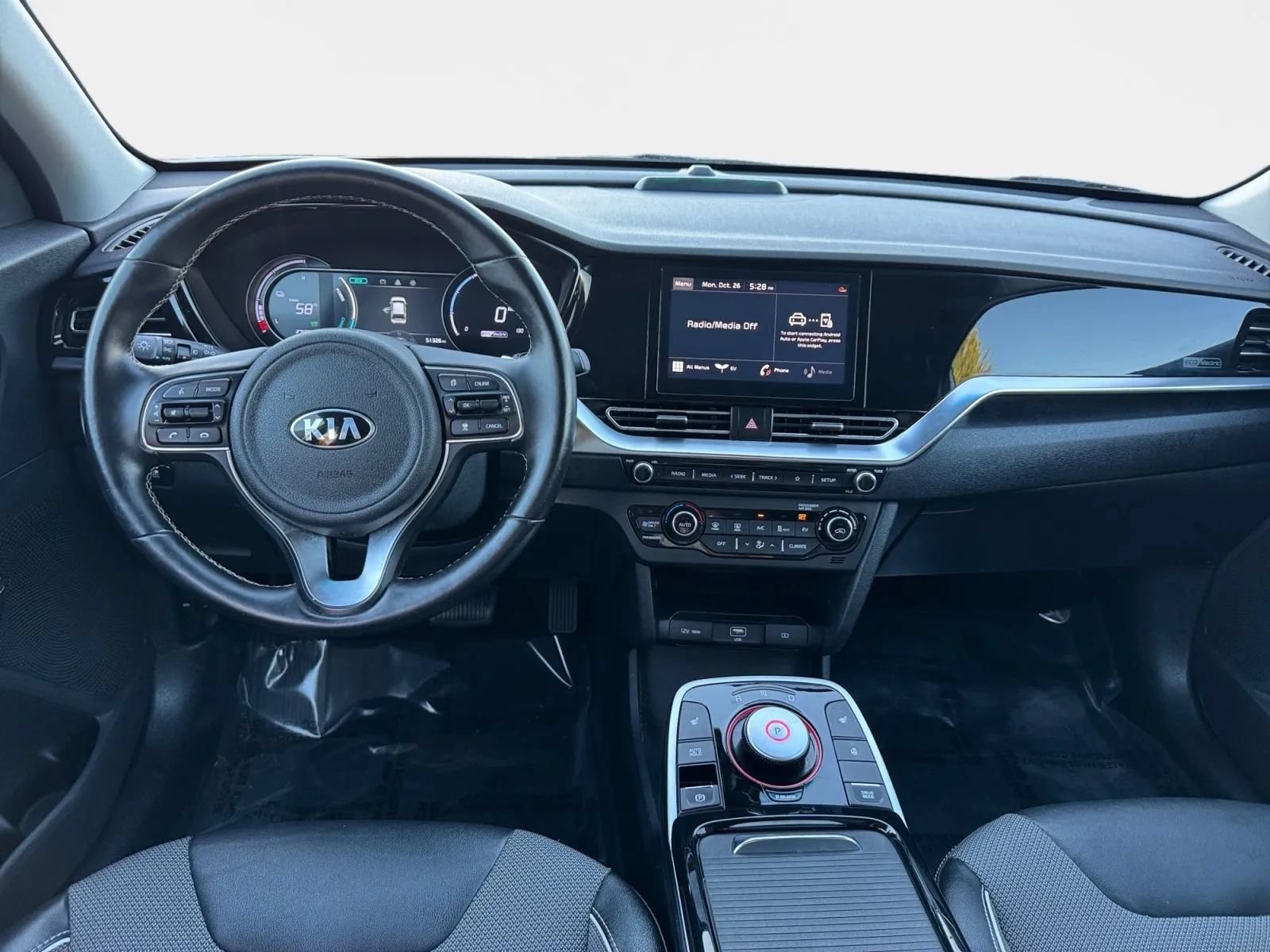 Used 2021 Kia Niro EX w/ Cold Weather Package FWD image 14