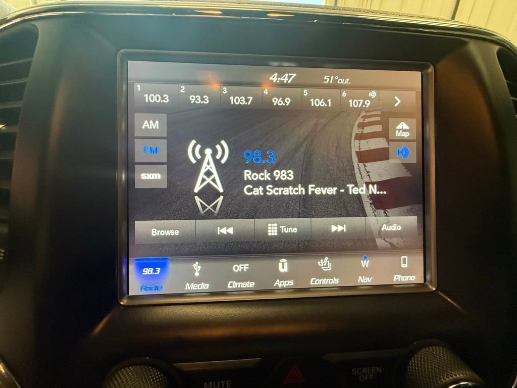 Used 2018 Jeep Grand Cherokee Altitude image 34