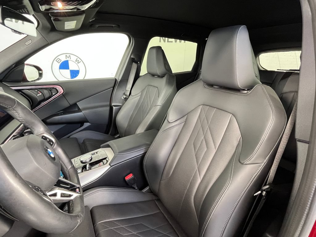 Used 2025 BMW X3 xDrive30i w/ M Sport Package AWD/4WD image 2