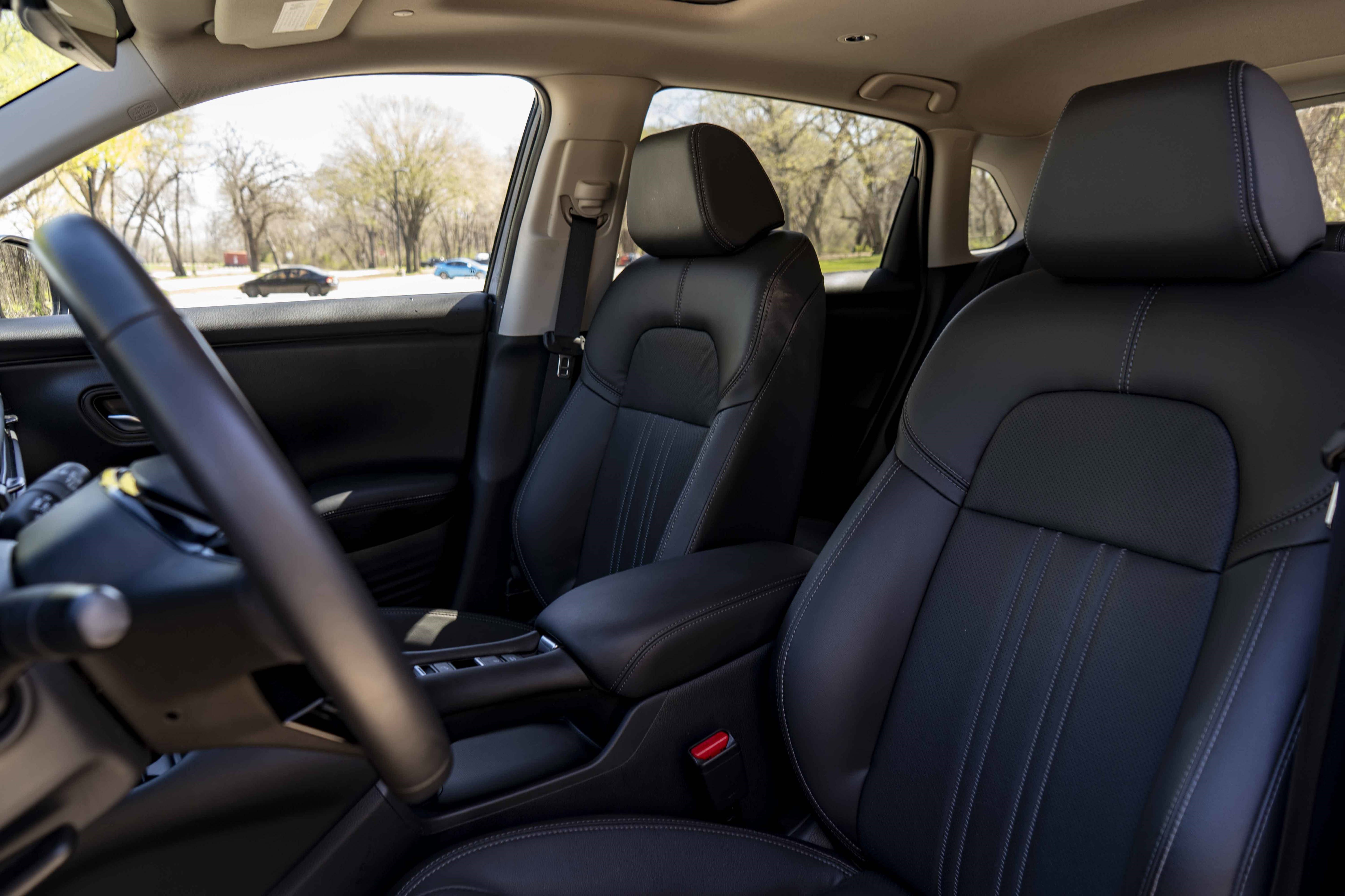 Used 2025 Honda HR-V EX-L image 17