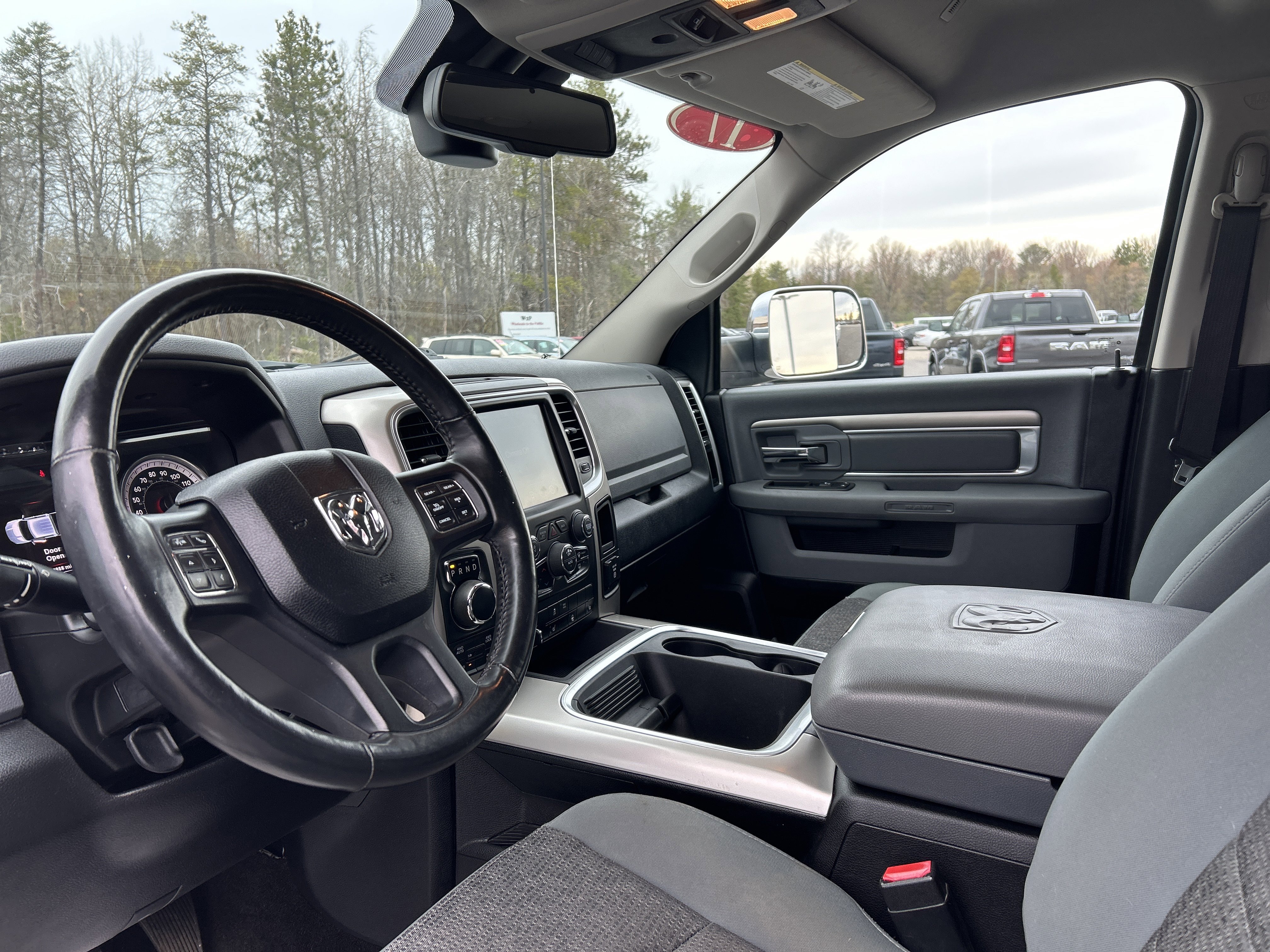 Used 2017 RAM 1500 Big Horn AWD/4WD image 11