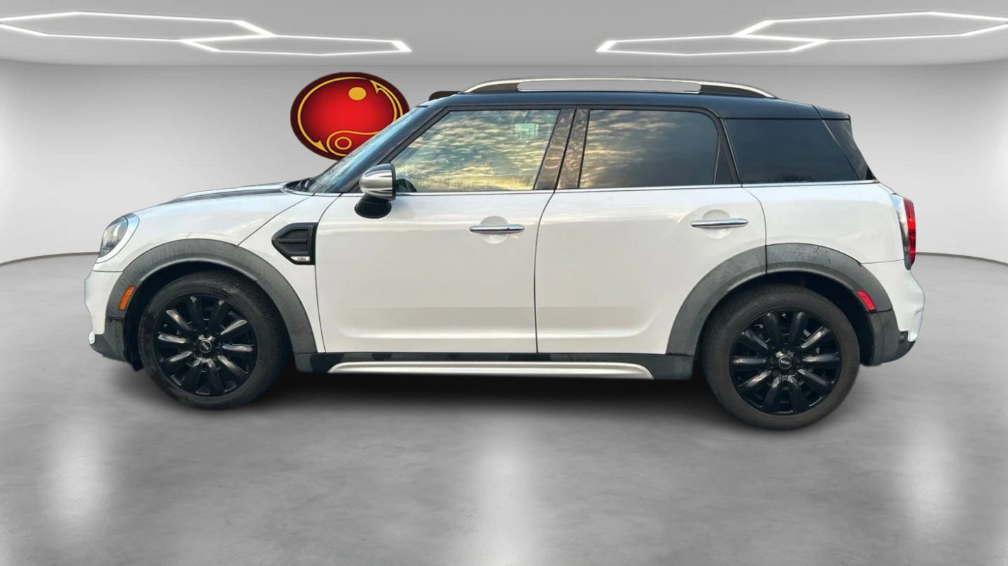 Used 2018 MINI Cooper Countryman image 2
