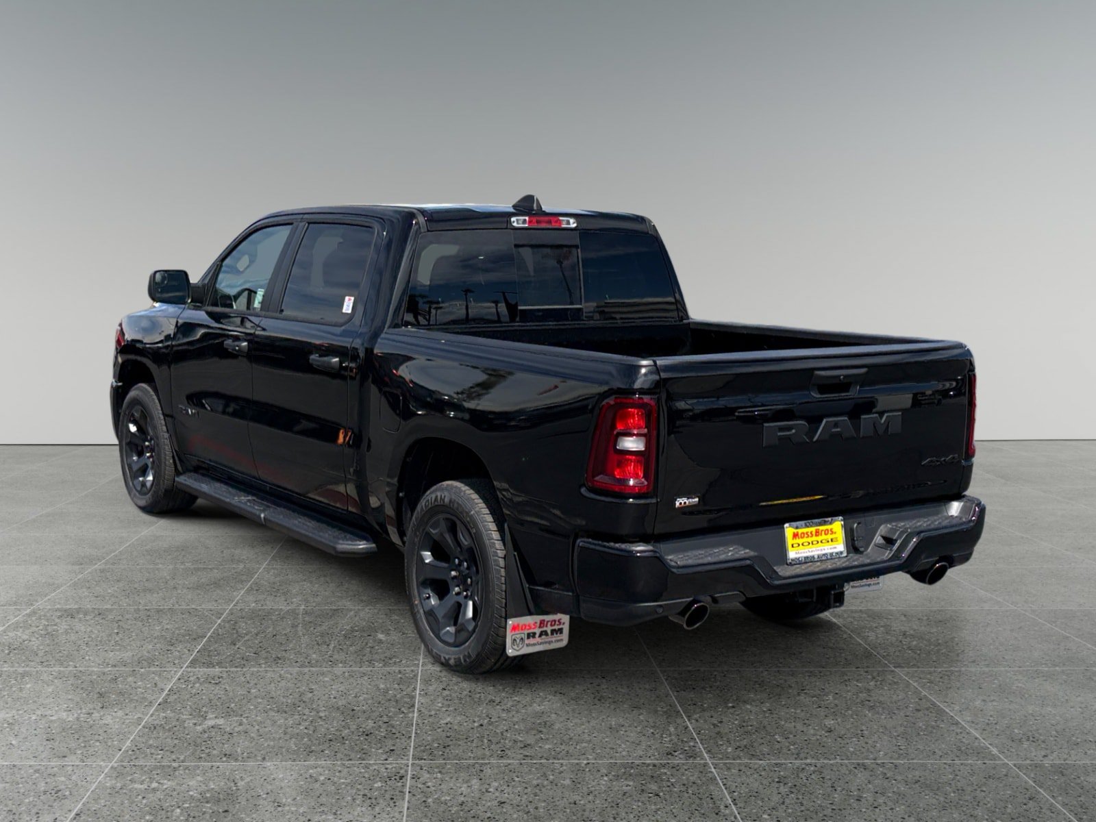 New 2026 RAM 1500 Express AWD/4WD image 3