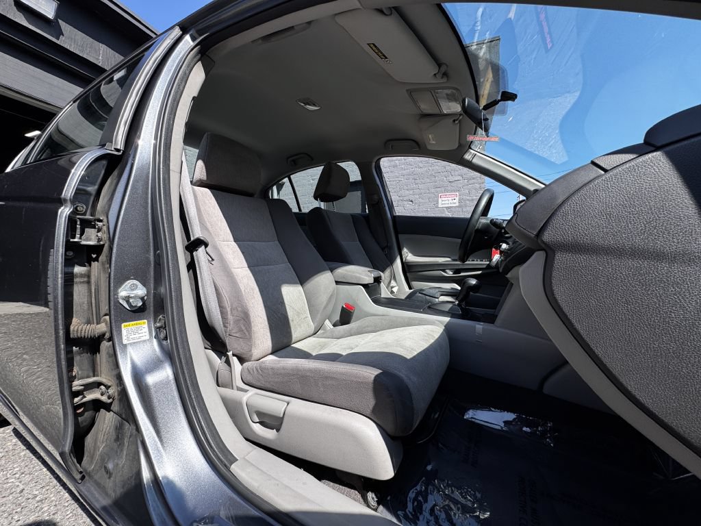 Used 2010 Honda Accord LX image 15