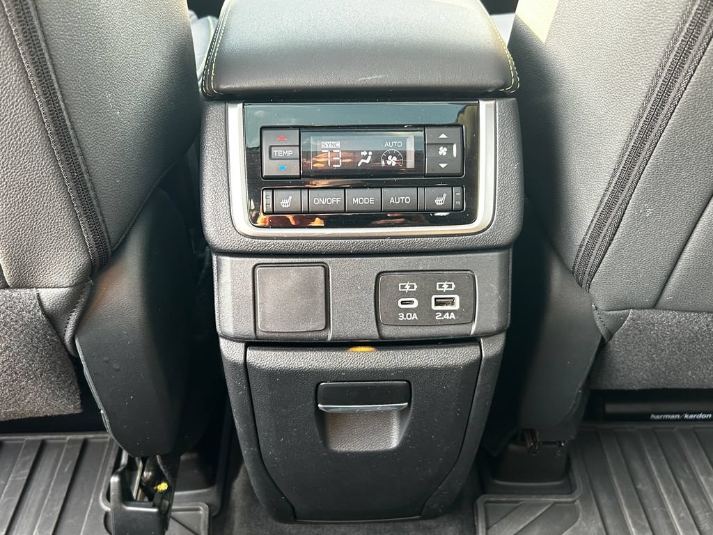 Used 2023 Subaru Ascent Onyx Edition Limited AWD/4WD image 10