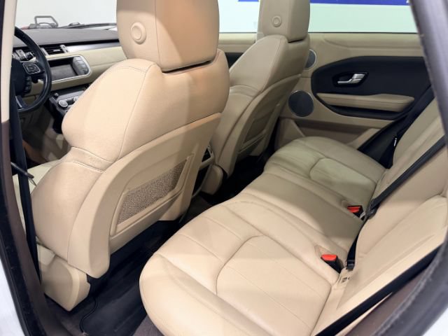 Used 2018 Land Rover Range Rover Evoque SE AWD/4WD image 22