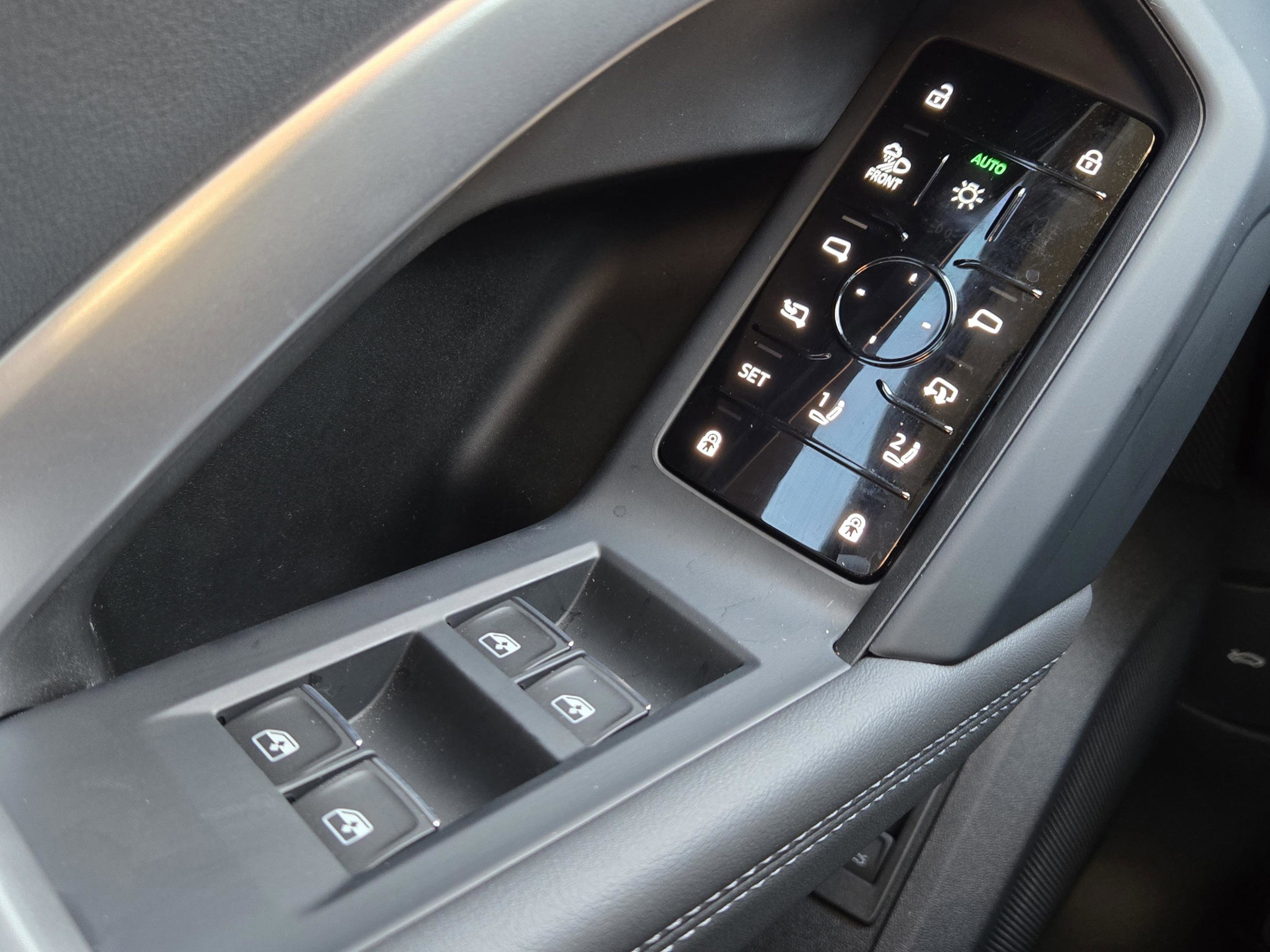 New 2025 Audi Q5 Premium Plus image 34