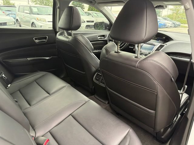 Used 2018 Acura TLX FWD image 24