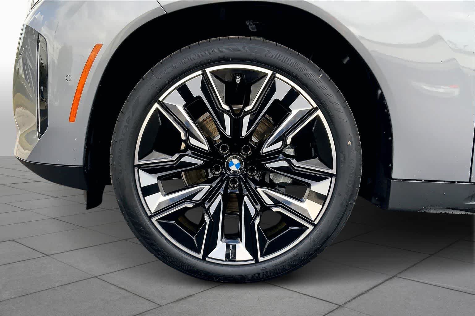 New 2026 BMW X3 xDrive30i w/ Premium Package AWD/4WD image 11