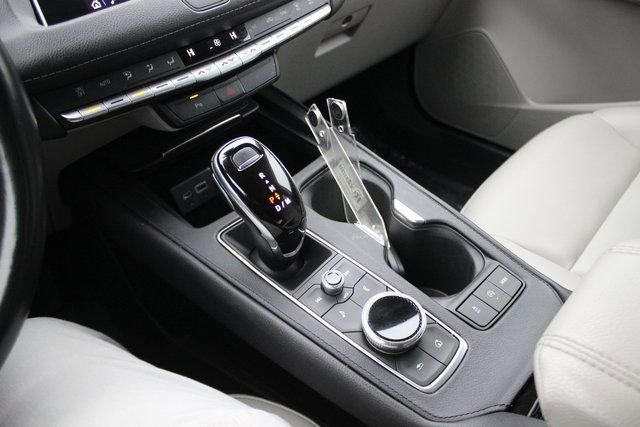 Used 2020 Cadillac XT4 Luxury image 10