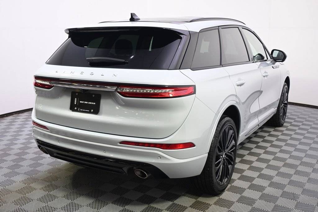 New 2026 Lincoln Corsair Reserve w/ Jet Appearance Package AWD/4WD image 6