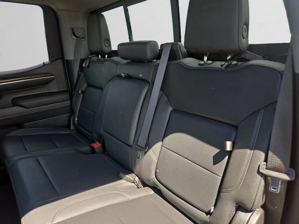 Used 2023 GMC Sierra 1500 SLT w/ SLT Premium Package AWD/4WD image 15