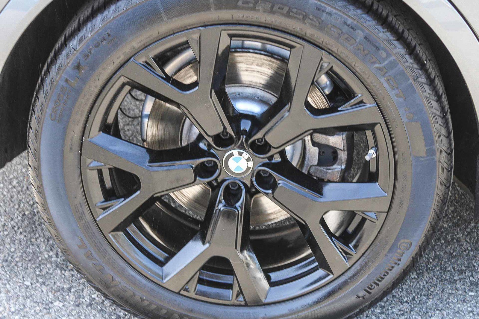 Certified 2024 BMW X7 xDrive40i AWD/4WD image 11