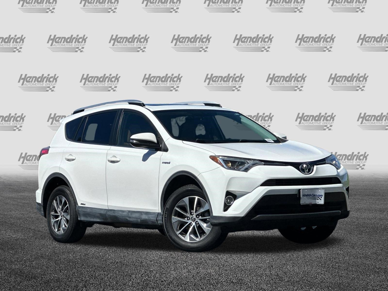 Used 2016 Toyota RAV4 XLE image 2