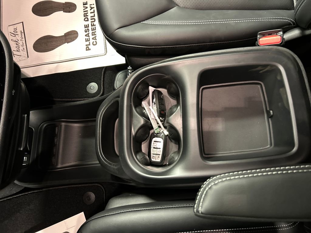 New 2026 Chrysler Pacifica Select FWD image 19