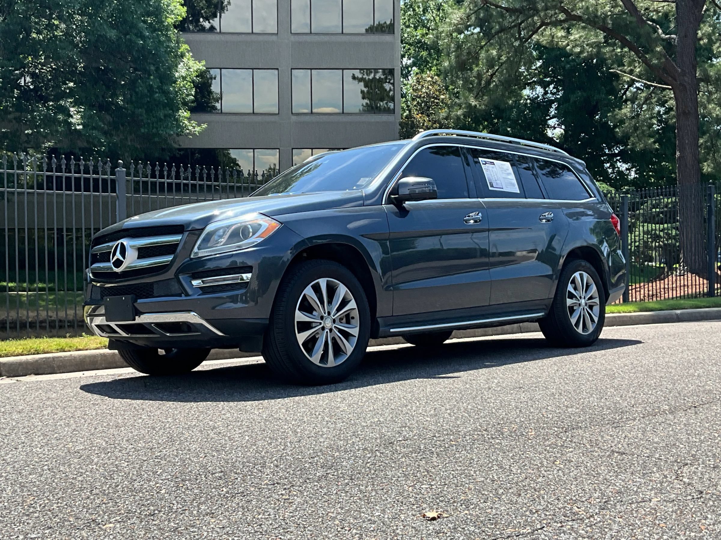 Used 2016 Mercedes-Benz GL 320 BlueTEC 4MATIC image 1