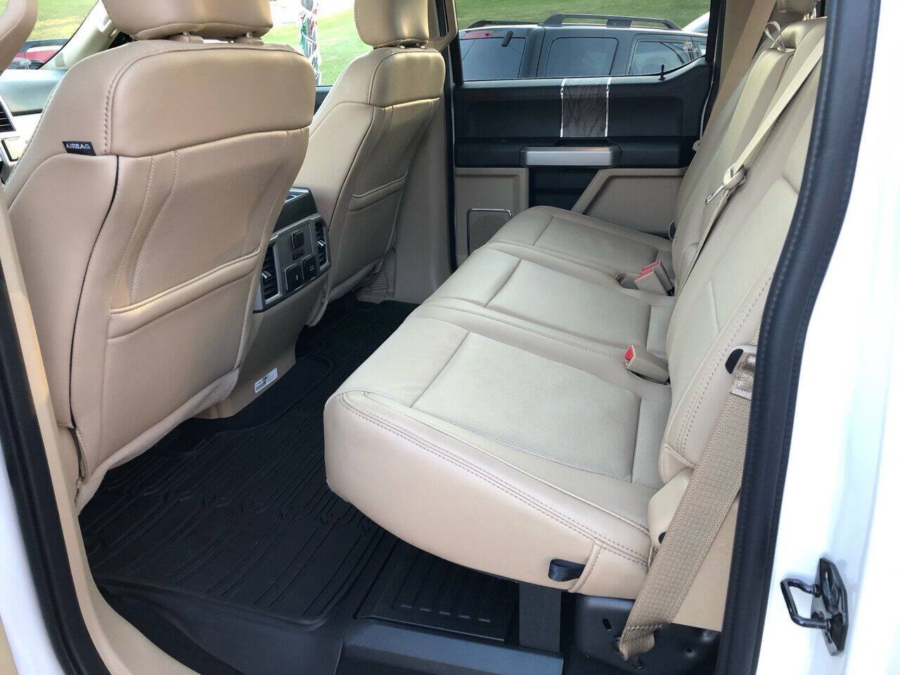 Used 2019 Ford F250 Lariat w/ Lariat Ultimate Package AWD/4WD image 12