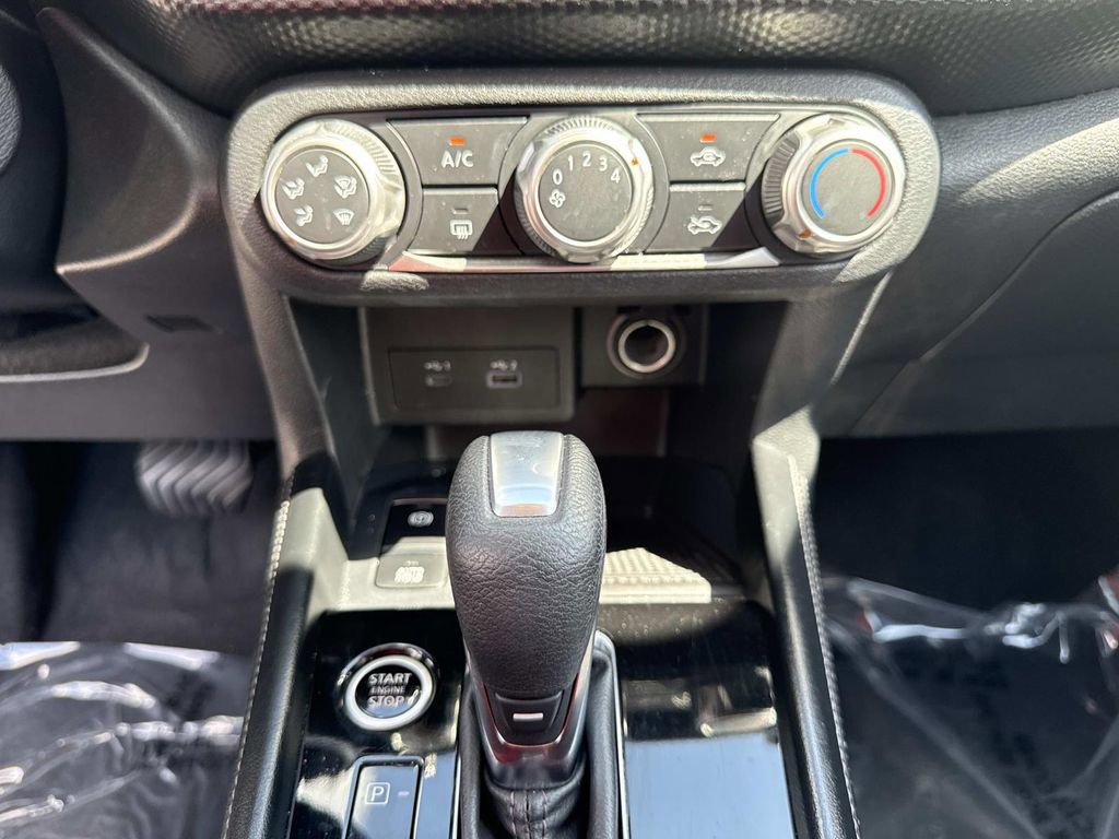 Certified 2023 Nissan Kicks SV image 25