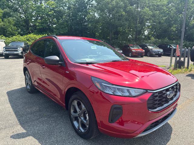 Certified 2024 Ford Escape ST-Line w/ Tech Pack #1 AWD/4WD image 1