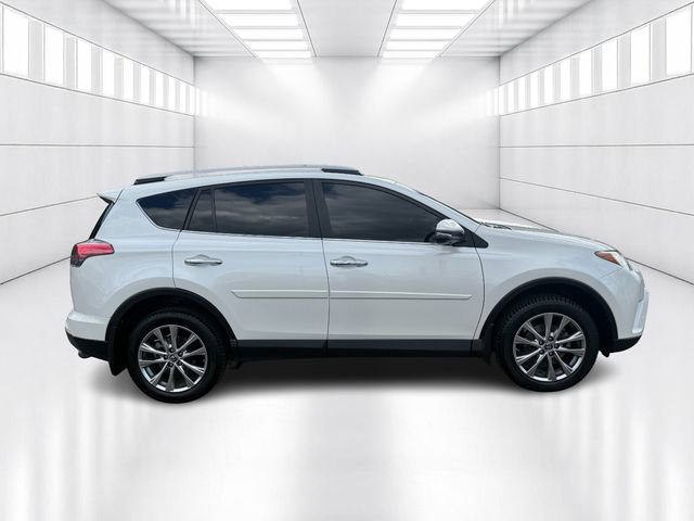 Used 2017 Toyota RAV4 Limited AWD/4WD image 4