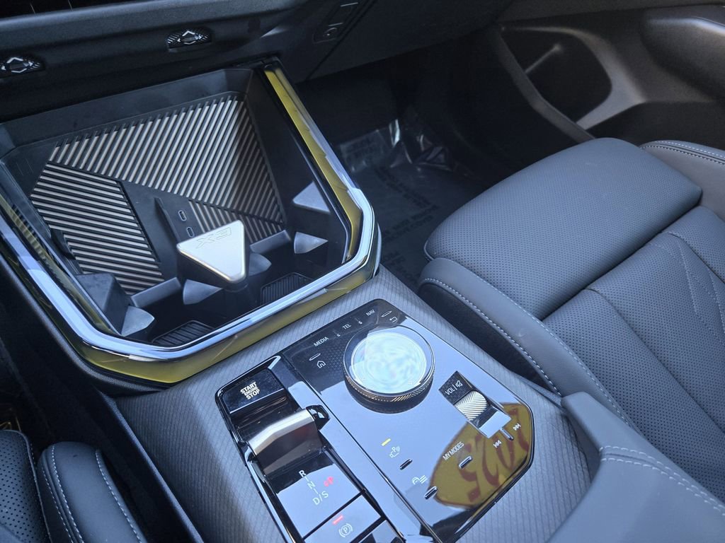 Certified 2025 BMW X3 xDrive30i w/ Convenience Package image 24