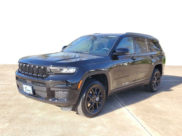 New 2025 Jeep Grand Cherokee L Altitude image 2