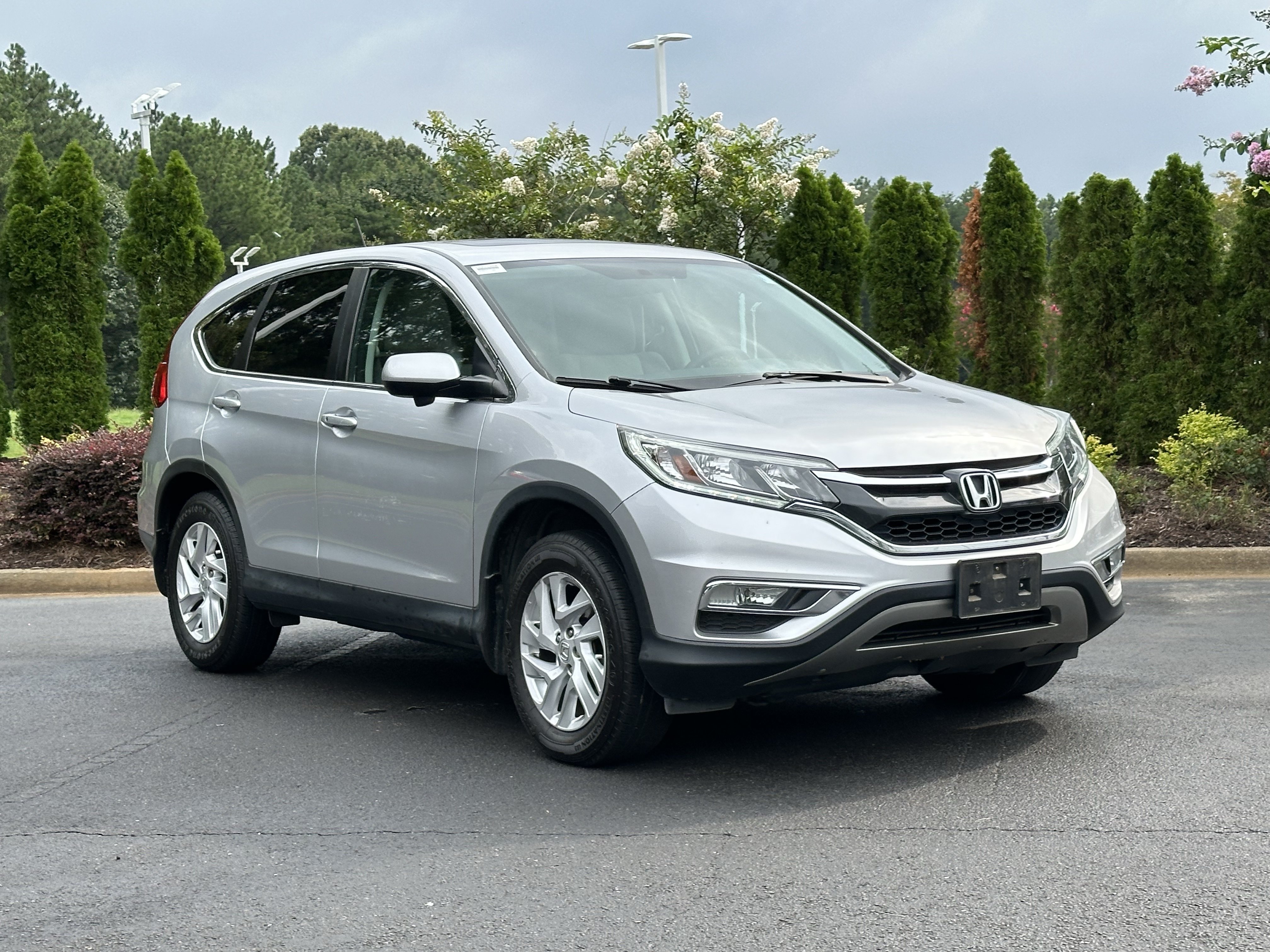 Used 2016 Honda CR-V EX image 2
