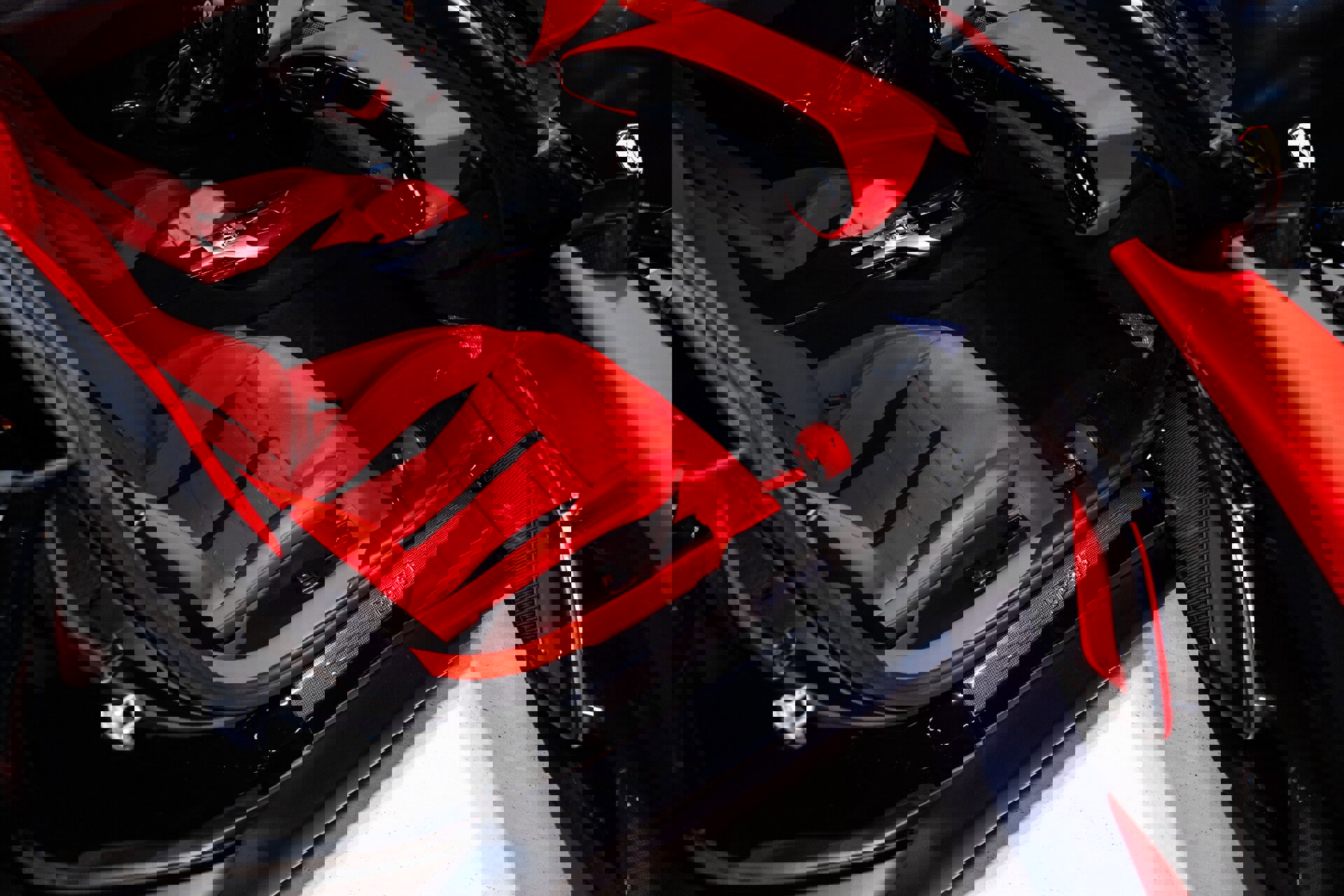 Used 2025 Ferrari 12Cilindri image 17