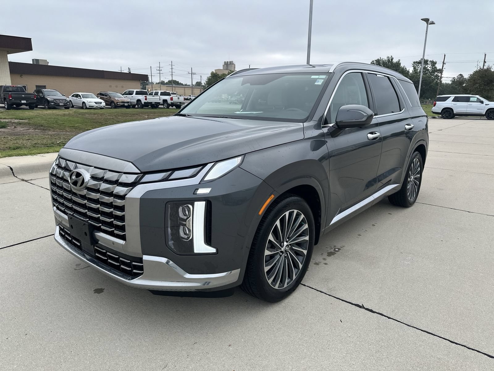 Used 2025 Hyundai Palisade Calligraphy AWD/4WD image 10