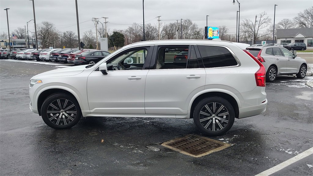 Certified 2023 Volvo XC90 B5 Core w/ Climate Package image 5