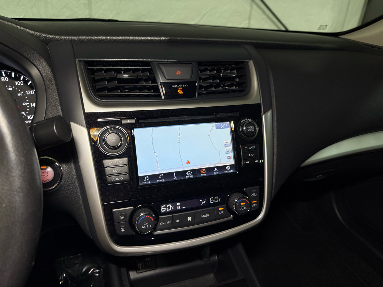 Used 2018 Nissan Altima 2.5 SV w/ 2.5 SV Technology Package image 17